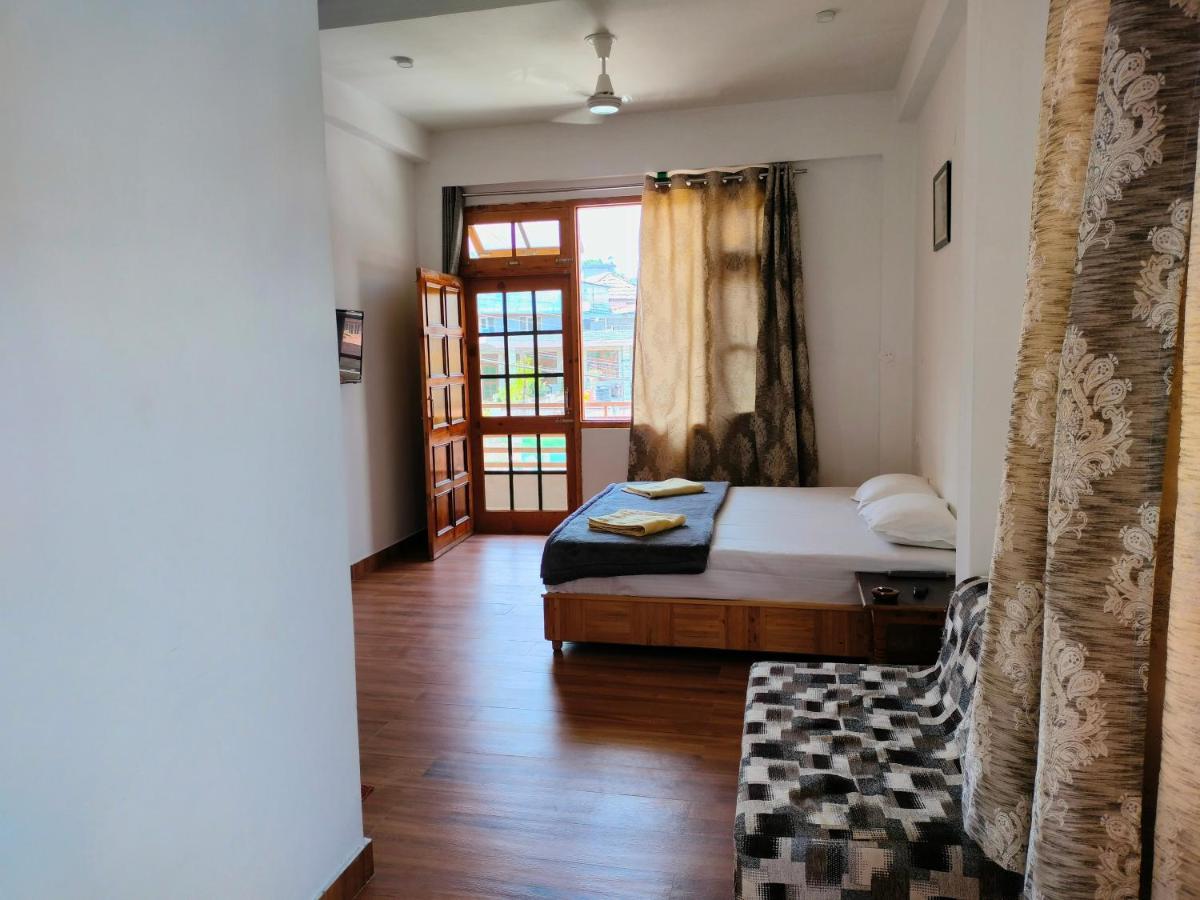 Mathan View Homestay - 3Min Drive To Kullu-Manali Airport Shamshi Esterno foto